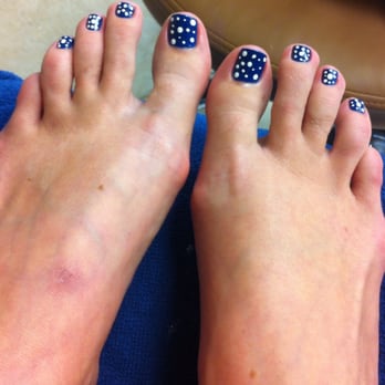 Melissa's Nails - Snow toes :) Thank you, Su! - Nail Salons Near Me - Los Gatos, California Melissa's Nails - Snow toes :) Thank you, Su! - Nail Salons Near Me - Los Gatos, California