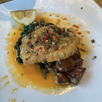 Cooper’s Hawk Winery & Restaurant - Chicken Francese - New American Near Me - Oak Park, Illinois Cooper’s Hawk Winery & Restaurant - Chicken Francese - New American Near Me - Oak Park, Illinois