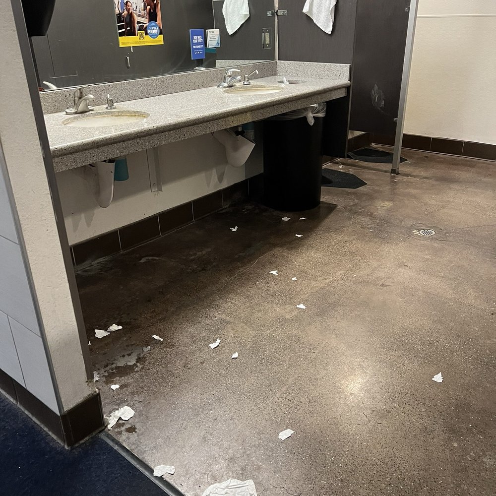 In-Shape Fitness - Dirty bathroom, pretty consistent. Not just a once off situation. - Gyms Near Me - Vacaville, California In-Shape Fitness - Dirty bathroom, pretty consistent. Not just a once off situation. - Gyms Near Me - Vacaville, California