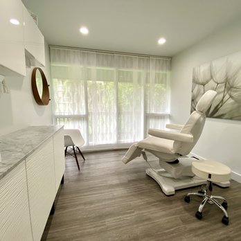 Glow Medispa - Kirkland - Medical Spas Near Me - Kirkland, Washington Glow Medispa - Kirkland - Medical Spas Near Me - Kirkland, Washington