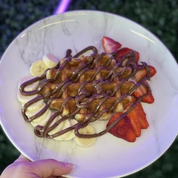 Bowl Boss Rome - Strawberry banana waffle - Juice Bars & Smoothies Near Me - Rome, New York Bowl Boss Rome - Strawberry banana waffle - Juice Bars & Smoothies Near Me - Rome, New York
