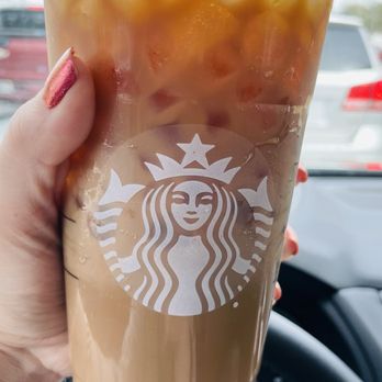 Starbucks - Venti iced skinny vanilla latte w an extra shot of espresso - Coffee & Tea Near Me - Apopka, Florida