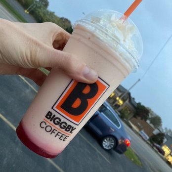 Biggby Coffee - Vampire Drink - Coffee & Tea Near Me - North Olmsted, Ohio