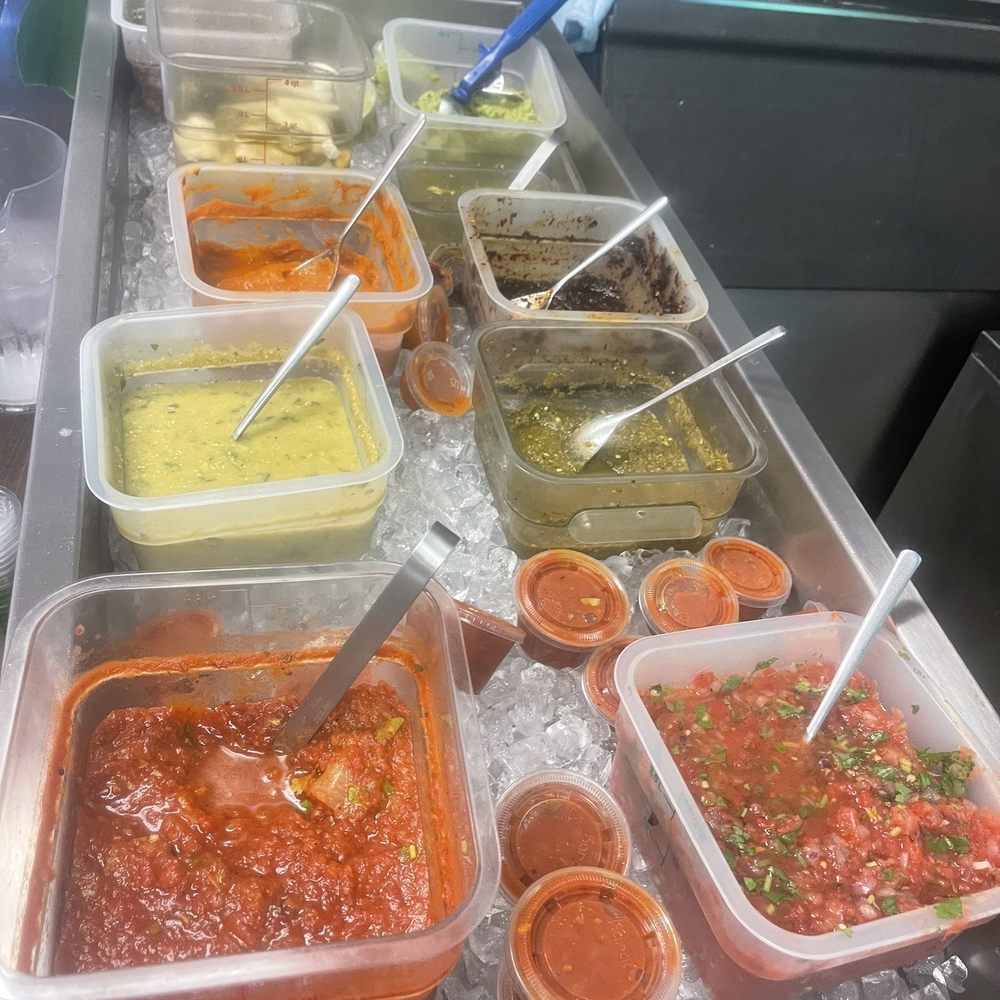 El Azul Taqueria - Homemade Salsa - Tacos Near Me - Honolulu, Hawaii
