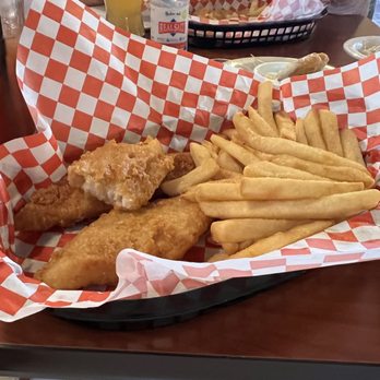 Adrias Restaurant - Fish and chips. - Comfort Food Near Me - Kanab, Utah