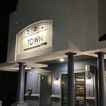 Town Kitchen & Bar - Frontage - Bars Near Me - McLean, Virginia Town Kitchen & Bar - Frontage - Bars Near Me - McLean, Virginia