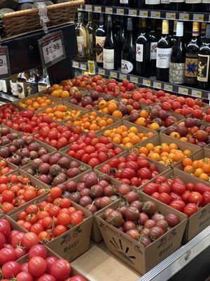 Le Beau Market by null