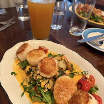 The Darling Oyster Bar - Scallops - Seafood Near Me - Charleston, South Carolina