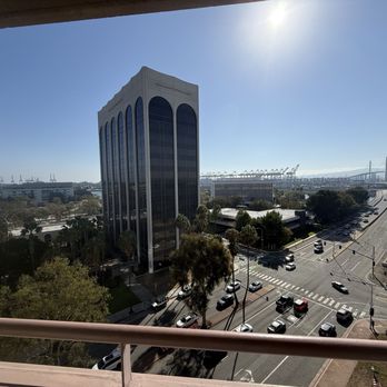 Hilton Long Beach - Hotels Near Me - Long Beach, California