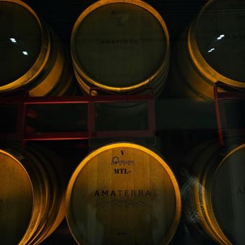 Amaterra Winery - Wine Tasting Room Near Me - Portland, Oregon