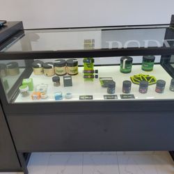 Central Budz - Large Selections of top shelf And a variety of good value priced stuff as well