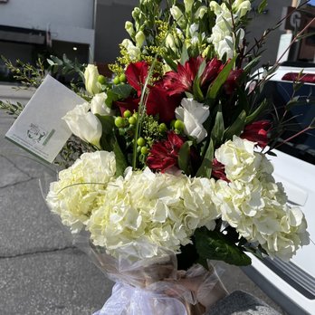 The Flowerman - Florists Near Me - Pasadena, California