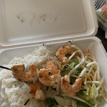 Pho & Grill - Grilled Shrimp Vermicelli noodles - Vietnamese Near Me - Cromwell, Connecticut