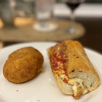 D'amato's Bakery - Chicken Parm + Arancini - Bakeries Near Me - Chicago, Illinois D'amato's Bakery - Chicken Parm + Arancini - Bakeries Near Me - Chicago, Illinois