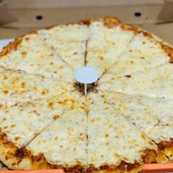 Pizza Pizza - Cheese pizza