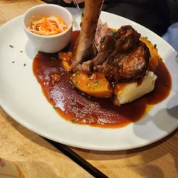Makars Gourmet Mash Bar - Lamb shank with Mash