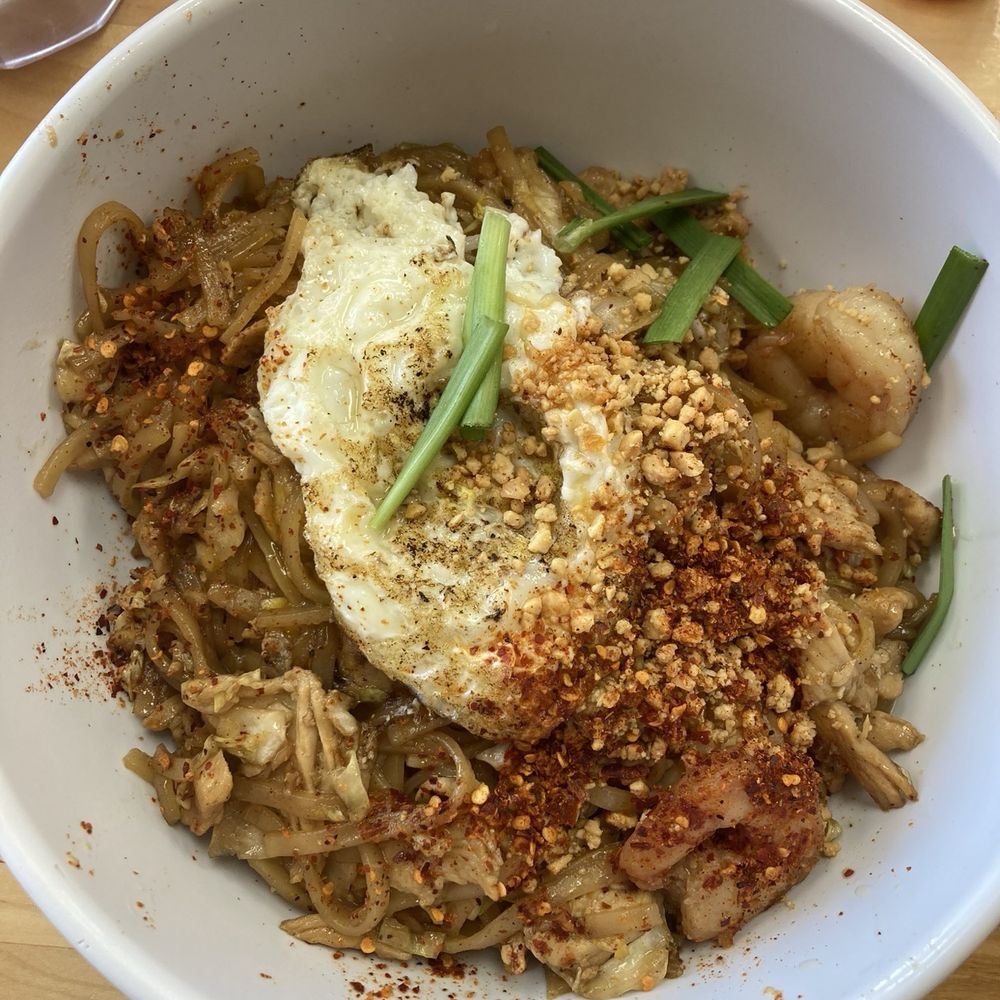 Mam’s Thai Cuisine - Medium Pad Thai with a fried egg - Thai Near Me - Lubbock, Texas Mam’s Thai Cuisine - Medium Pad Thai with a fried egg - Thai Near Me - Lubbock, Texas
