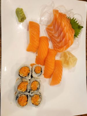 Ichi Sushi & Ramen by null