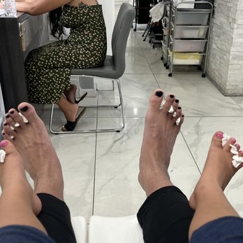 OMG Nails & Spa - Nail Salons Near Me - Chandler, Arizona