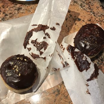 Firecakes Donuts - Bakeries Near Me - Chicago, Illinois