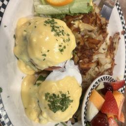 Bacon Avocado Benedict* (760-1580 cals.)
