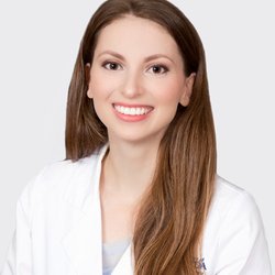 Brown & Nawrocki Restorative & Cosmetic Dentistry - Dr. Kimberly Dennis