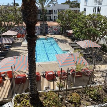 Aloft Hotel Lax Parking - Outdoor pool area - Parking Near Me - El Segundo, California Aloft Hotel Lax Parking - Outdoor pool area - Parking Near Me - El Segundo, California