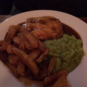 The Fox and Hound - Traditional German food - British Near Me - Frankfurt, HE