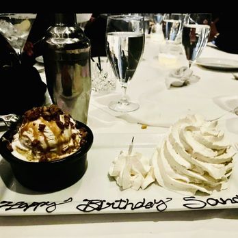 Steak 48 - Ultimate Warm Vanilla Caramel Cake - Steakhouses Near Me - Beverly Hills, California Steak 48 - Ultimate Warm Vanilla Caramel Cake - Steakhouses Near Me - Beverly Hills, California