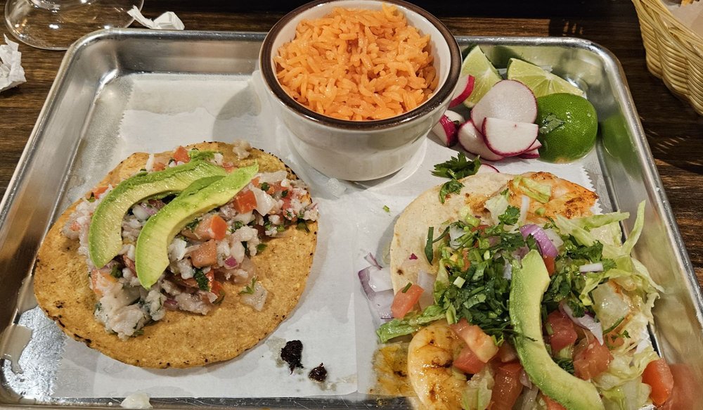 Lindo Mexican Restaurant & Supermarket