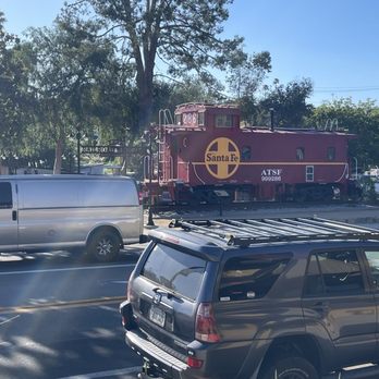 The Coal Bunker - Train history next door - American Near Me - Fallbrook, California