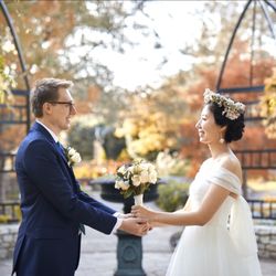 TOV Studio Photography - Beautiful couple at Botanic Garden in Fort Worth