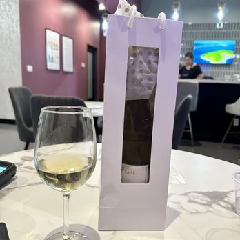 Wine Now - Wine Tasting Room Near Me - Rancho Cucamonga, California