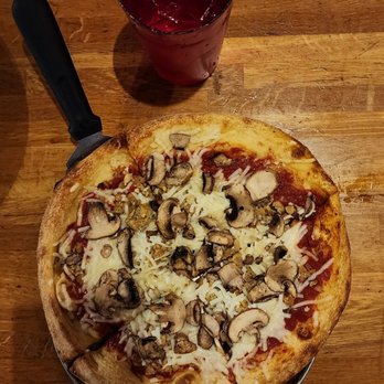 Mellow Mushroom Charlottesville - Custom Vegan - Pizza Near Me - Charlottesville, Virginia