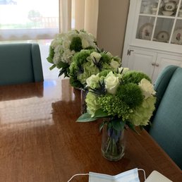 Bride and bridal party bouquets Bride and bridal party bouquets