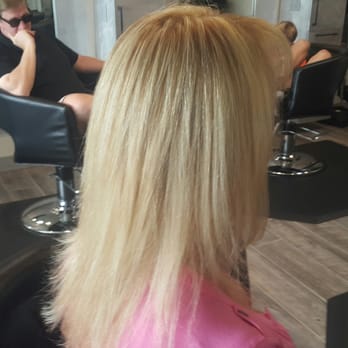 Hairology by Holly - Holly the blonde hair GURU!! back to blonde again..lol - Hair Stylists Near Me - Long Beach, California