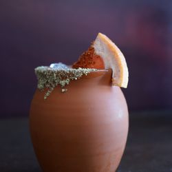 Anepalco - Paloma Clasica with Nosotros Blanco, Pamplemousse Liqueur, Grapefruit & Lime Juice, Jarritos Toronja