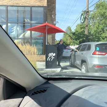 Chick-fil-A - Curbside service - Fast Food Near Me - Boise, Idaho