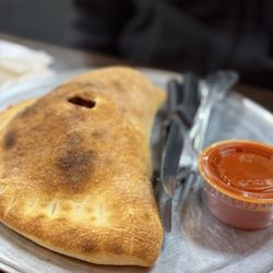Francesca Pizza & Pasta - Cheese Calzone