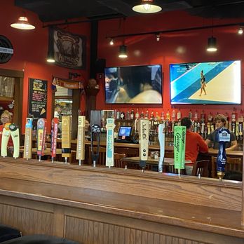 Adriatico's - Inside - Pizza Near Me - Cincinnati, Ohio