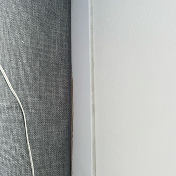 Gigi Cleaning Services - Baseboards dirty after he "cleaned" - Home Cleaning Near Me - Yorba Linda, California Gigi Cleaning Services - Baseboards dirty after he "cleaned" - Home Cleaning Near Me - Yorba Linda, California