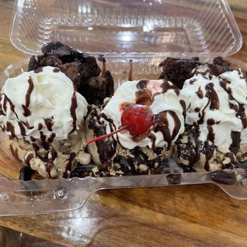 LICK Ice Cream - Brownie Fudge Sundae - Desserts Near Me - Columbia, South Carolina LICK Ice Cream - Brownie Fudge Sundae - Desserts Near Me - Columbia, South Carolina
