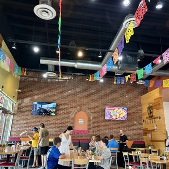 Moreno's Mexican Grill - Dining room - Mexican Near Me - Chandler, Arizona