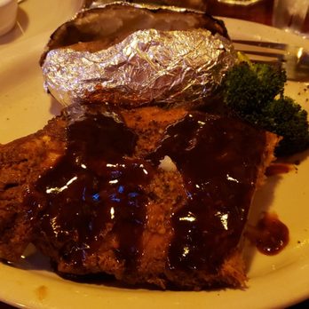 Rainier Bar & Grill - I really don't know if the sauce was meant to be like this or someone forgot to do their job - Bars Near Me - Enumclaw, Washington Rainier Bar & Grill - I really don't know if the sauce was meant to be like this or someone forgot to do their job - Bars Near Me - Enumclaw, Washington
