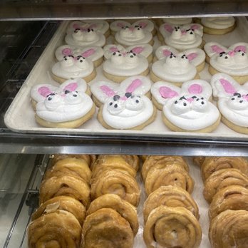 Fragapane Bakeries - The cutest decorated bunny cookies - Delis Near Me - North Olmsted, Ohio