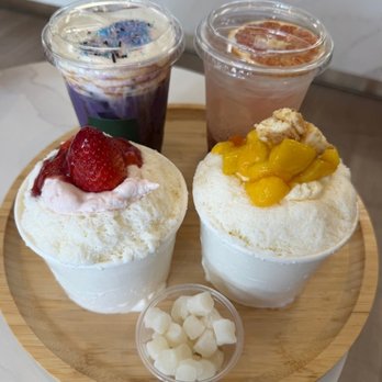 Yelp Elite Experience: Floe Cafe - Strawberry and Mango bingsoo with mochi - Yelp Events Near Me - Fullerton, California Yelp Elite Experience: Floe Cafe - Strawberry and Mango bingsoo with mochi - Yelp Events Near Me - Fullerton, California