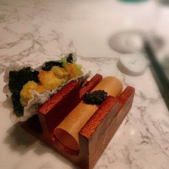 Empress by Boon - 紫菜青芥末蝦球 California Prawn; 魚子醬鮮貝蛋卷 Scallop and Keluga Caviar Roll - Cantonese Near Me - San Francisco, California Empress by Boon - 紫菜青芥末蝦球 California Prawn; 魚子醬鮮貝蛋卷 Scallop and Keluga Caviar Roll - Cantonese Near Me - San Francisco, California