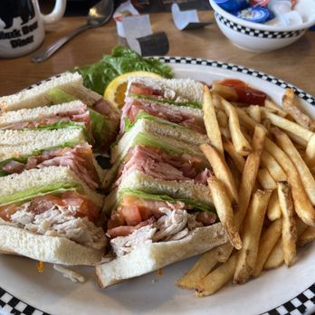 Black Bear Diner Porterville - Turkey Club (880-1040 cals.) with fries - Diners Near Me - Porterville, California