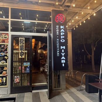 Izakaya Miyabi - Sushi Bars Near Me - Santa Monica, California