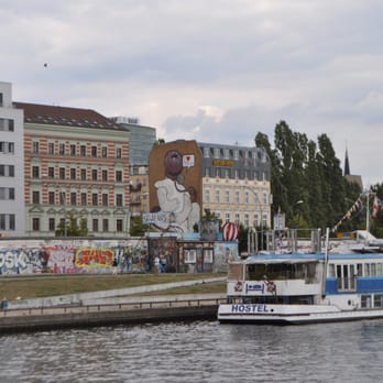 Eastern Comfort - Hostels Near Me - Berlin, BE